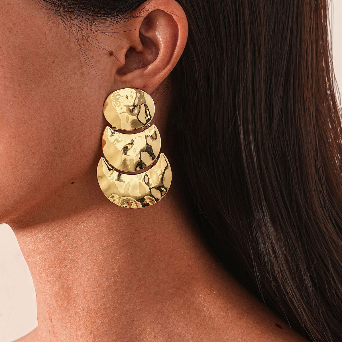 Beautiful Gold Earring with Unique Style