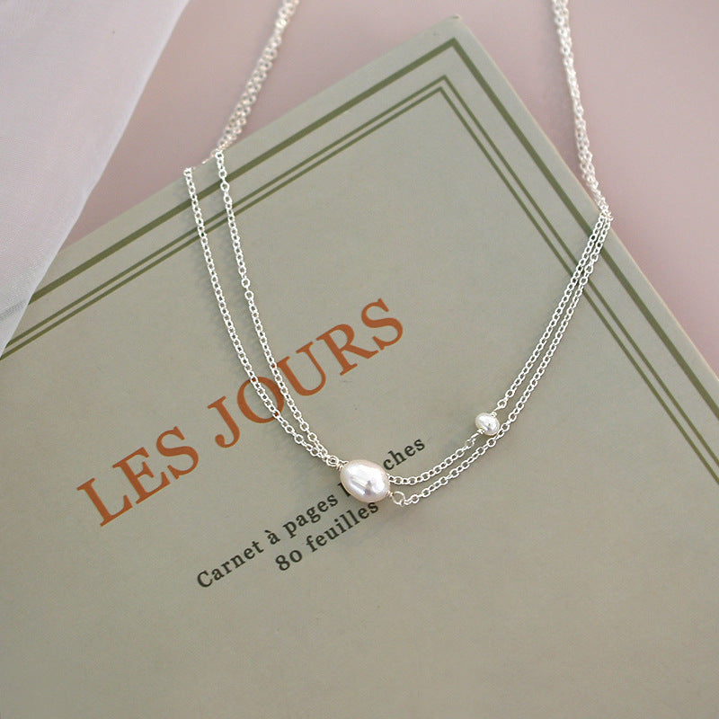 Beautiful Pearl Necklace with Unique Style