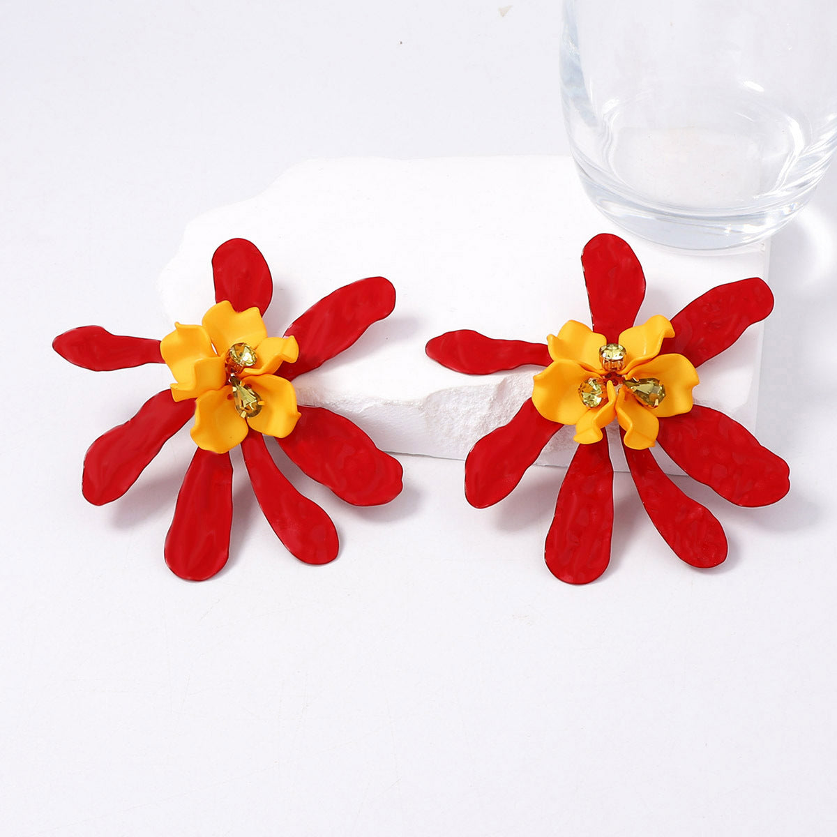 Charming Piece for Any Occasion