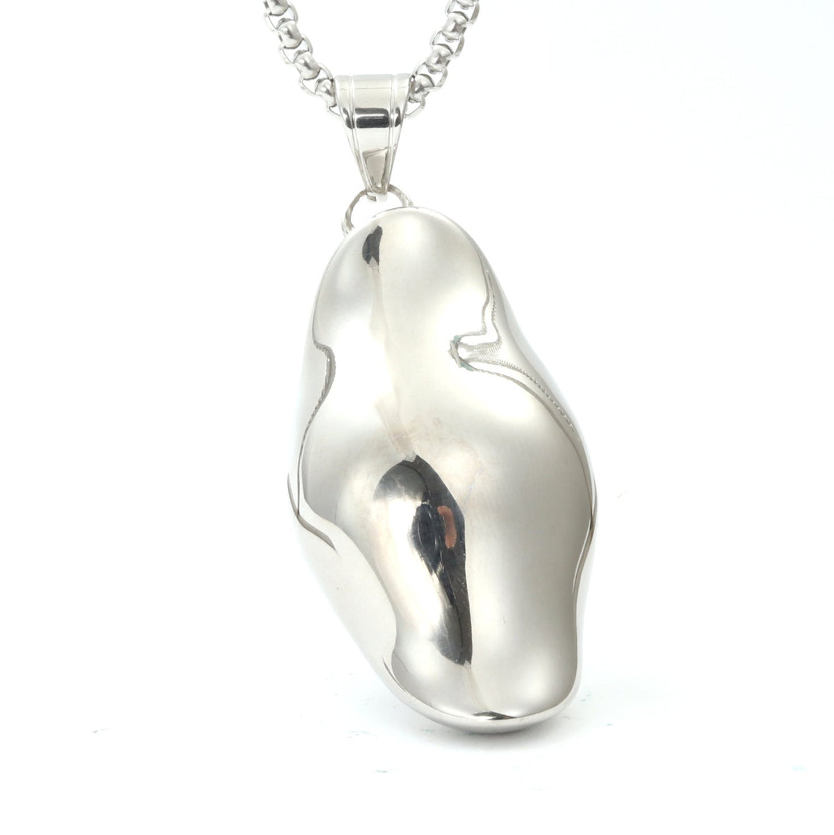Charming Necklace for Any Occasion