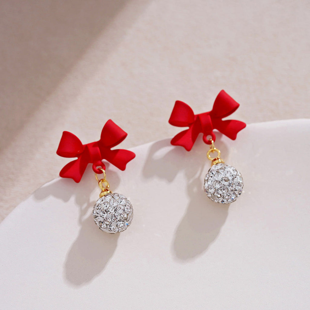 Romantic Earring for Special Moments