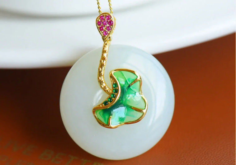 Elegant Silver Necklace for Every Occasion