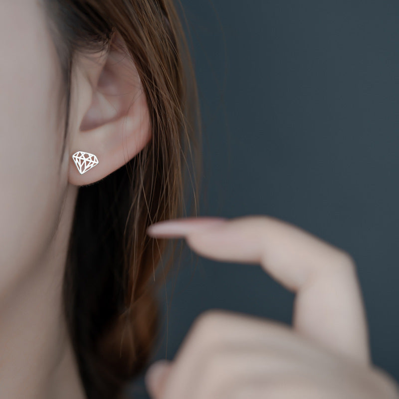 Classic Earring with Timeless Appeal