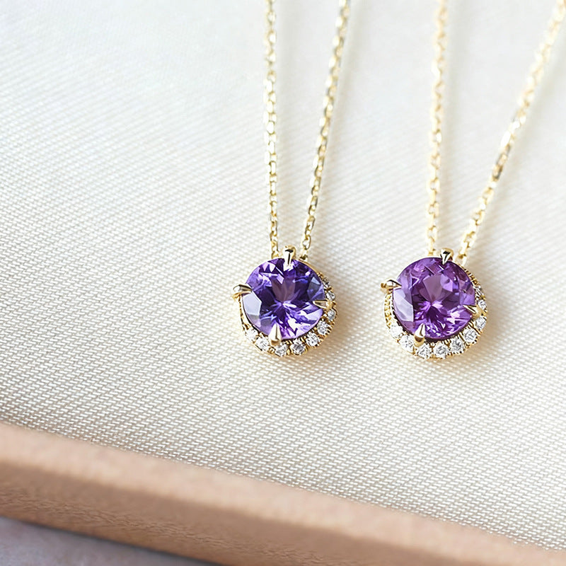 Charming Piece for Any Occasion
