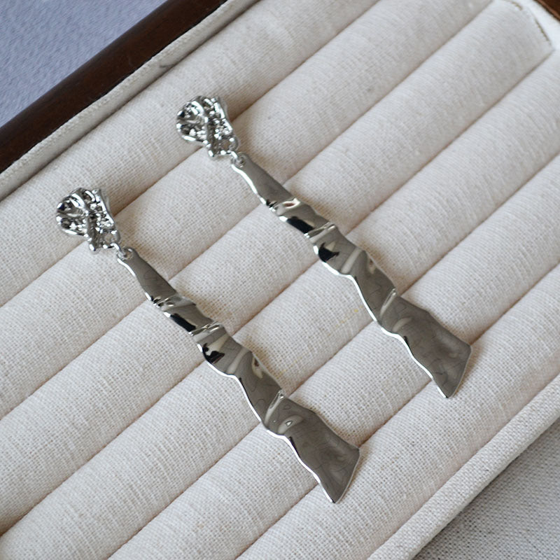 Romantic Earring for Special Moments