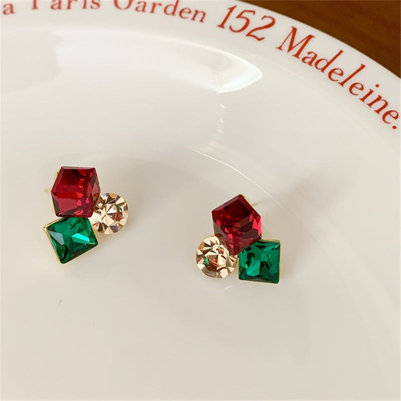 Stunning Earring for Daily Wear