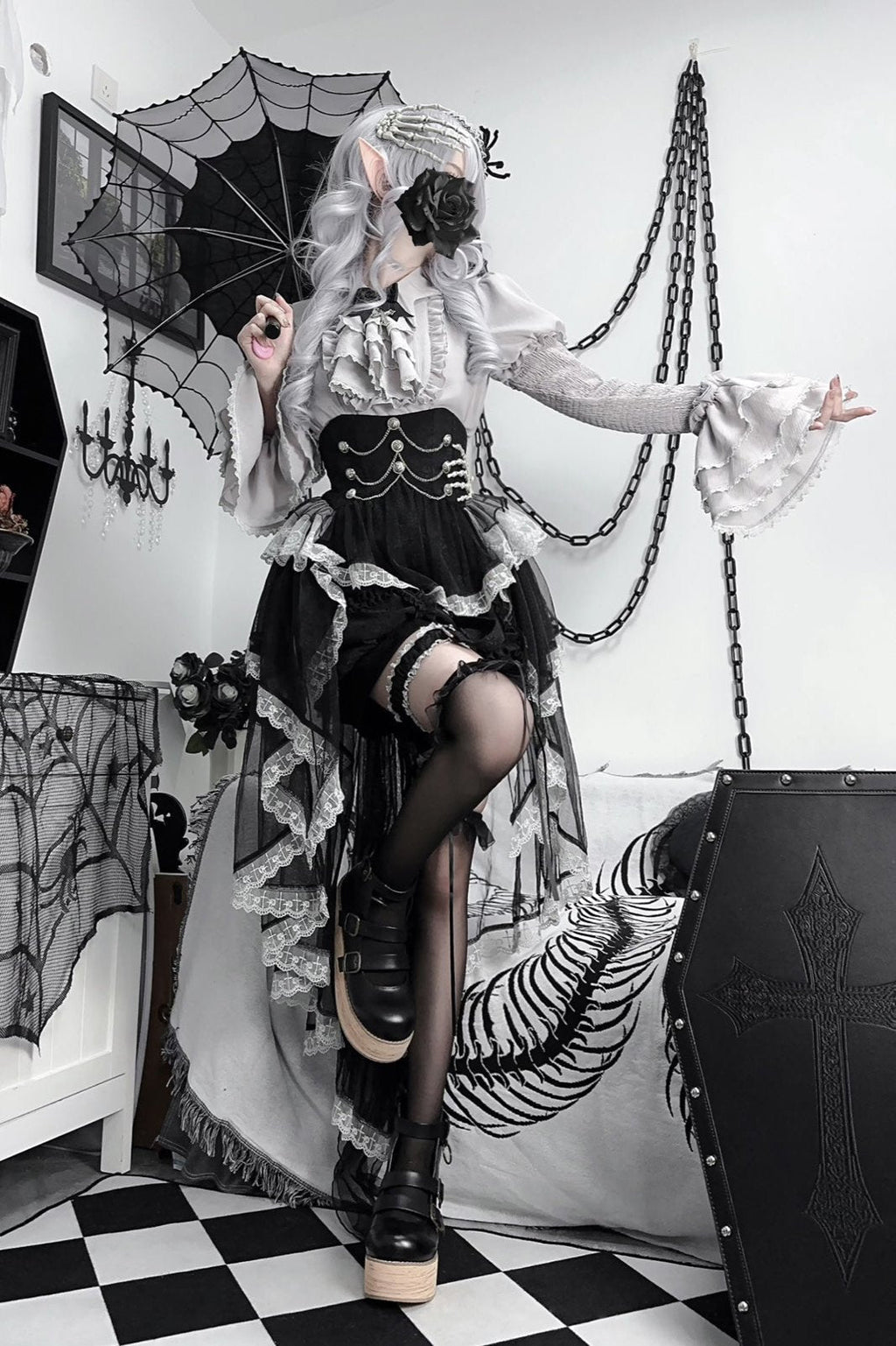Effortlessly Elegant Garment with a Timeless Design