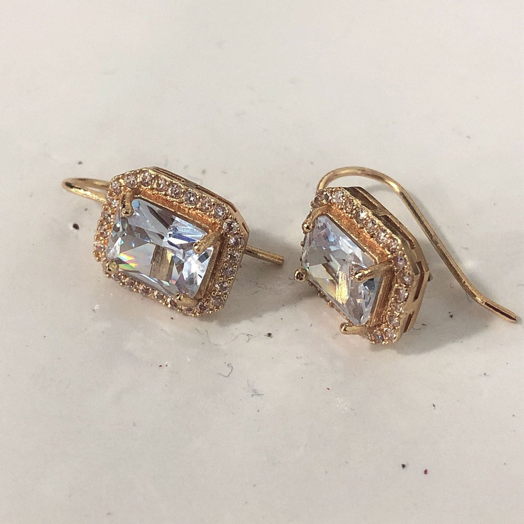 Stunning Earring for Daily Wear