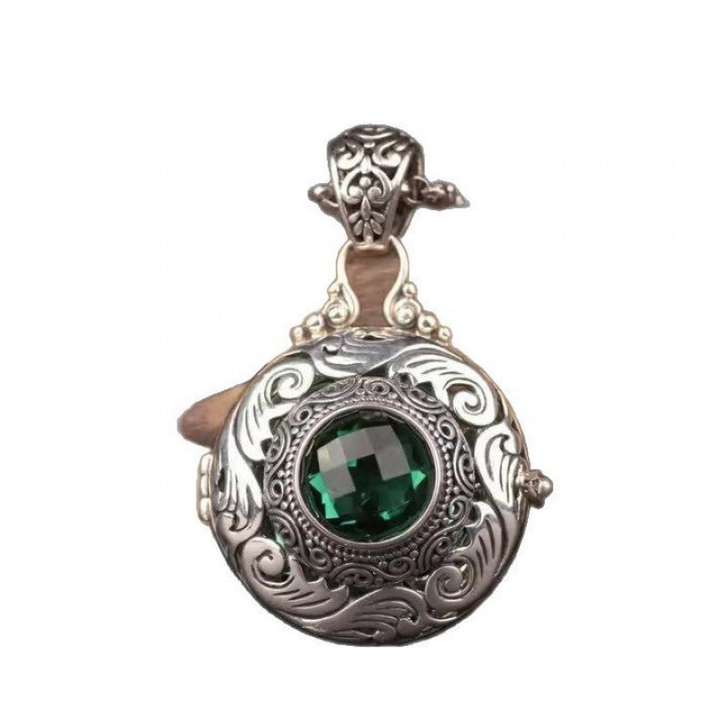 Classic Necklace with Timeless Appeal