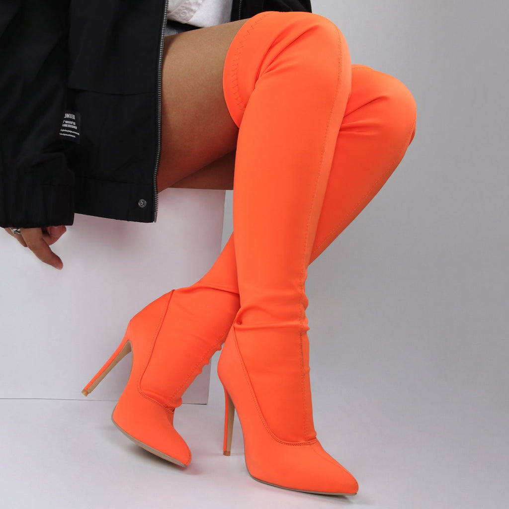 Graceful Orthopedic Boots for Modern Look