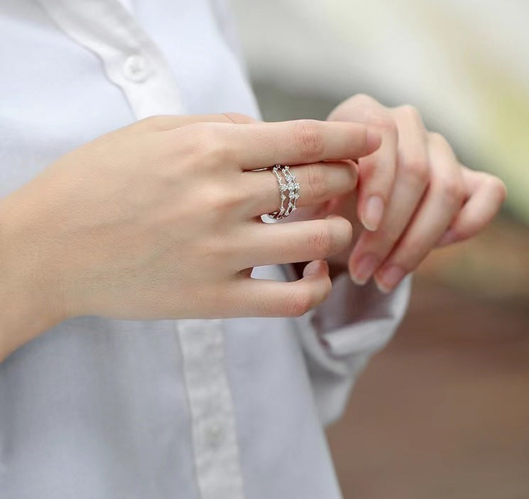 Romantic Gold Ring for Special Moments