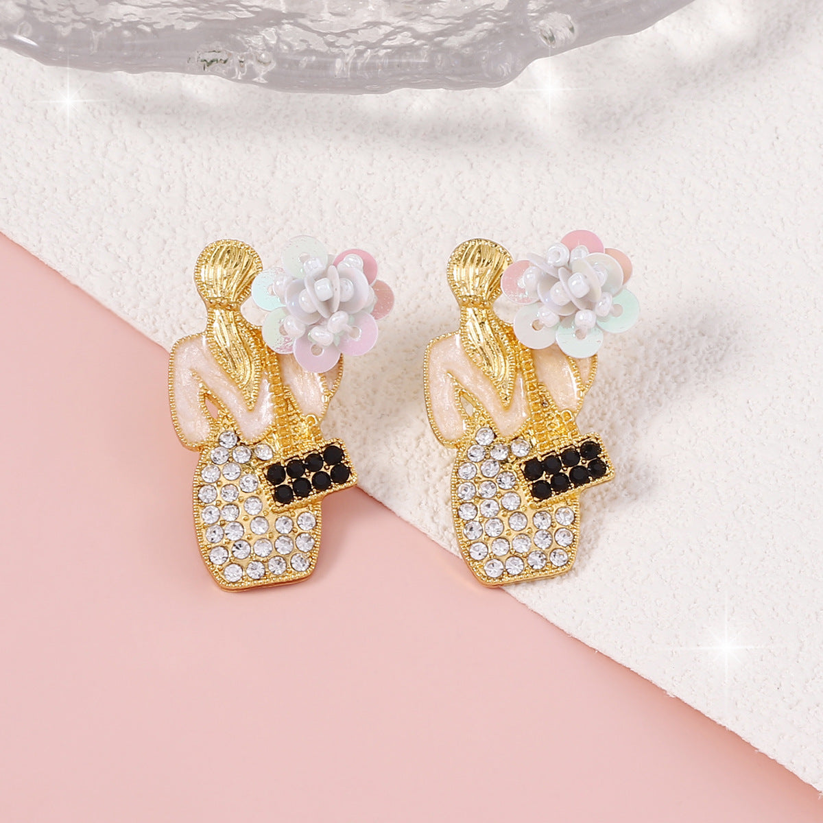 Stunning Pearl Earring for Daily Wear