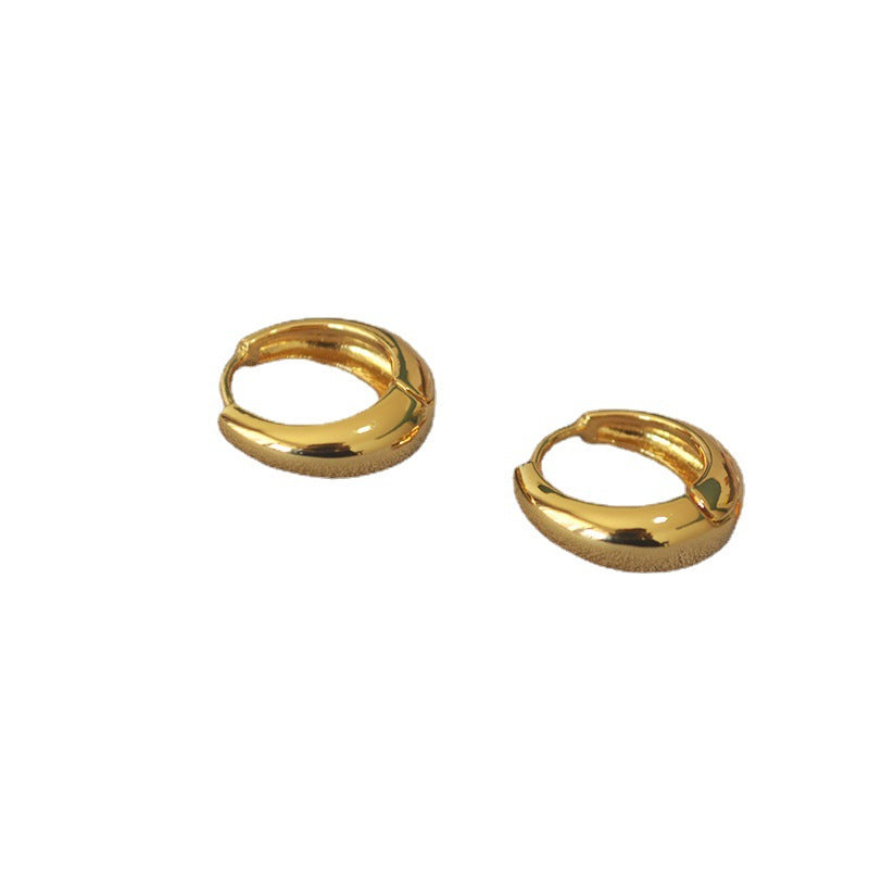 Beautiful Gold Earring with Unique Style
