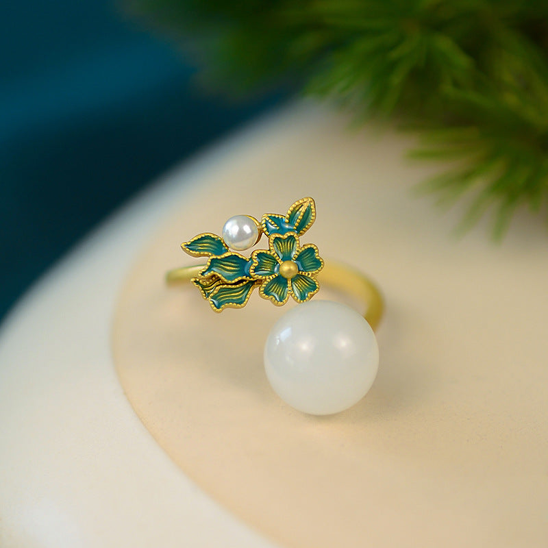 Romantic Gold Ring for Special Moments