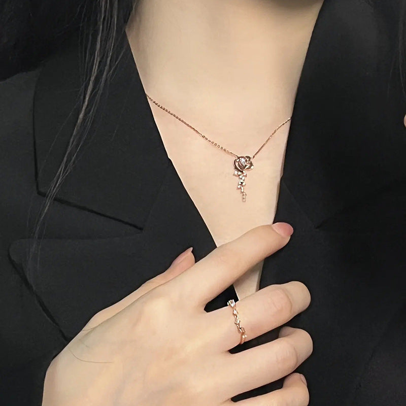 Classic Necklace with Timeless Appeal