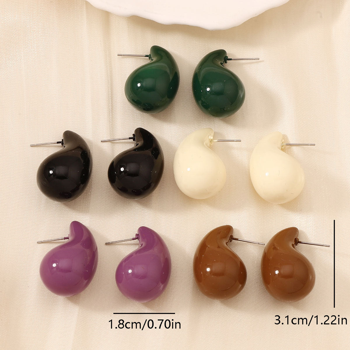 Classic Earring with Timeless Appeal