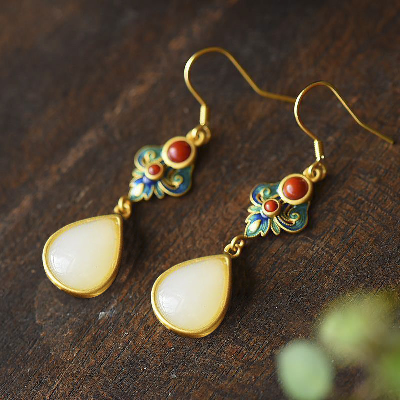 Classic Silver Earring with Timeless Appeal