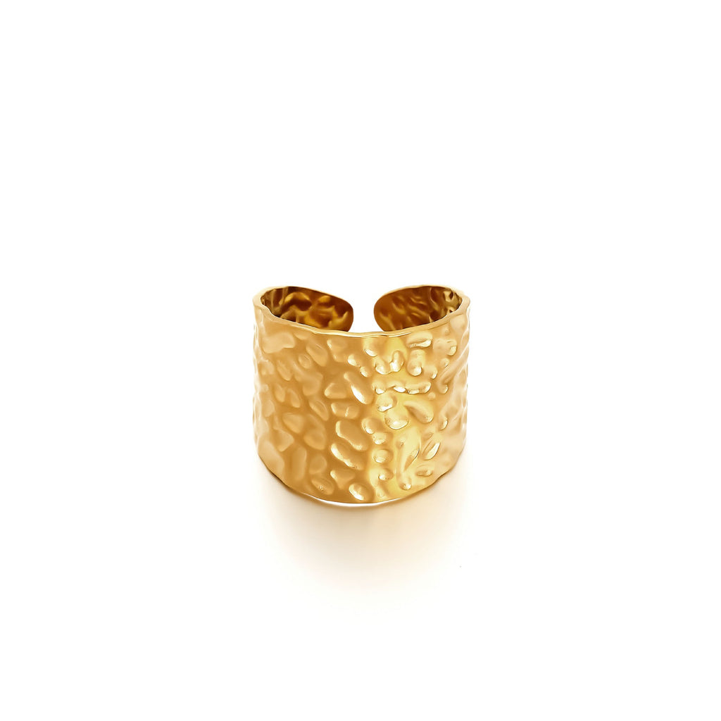 Beautiful Gold Ring with Unique Style