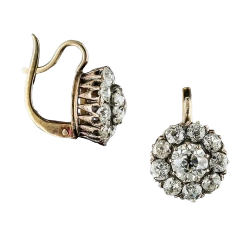 Stunning Earring for Daily Wear