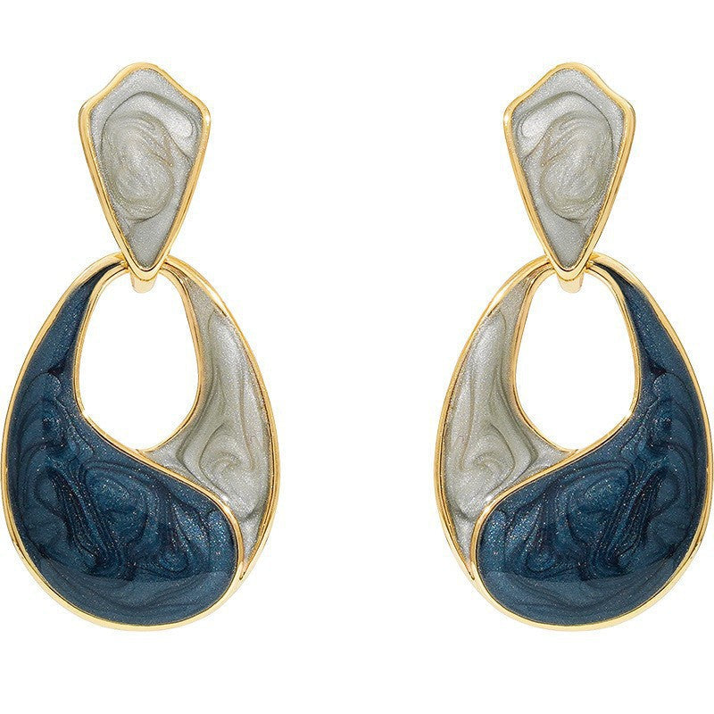 Stunning Earring for Daily Wear