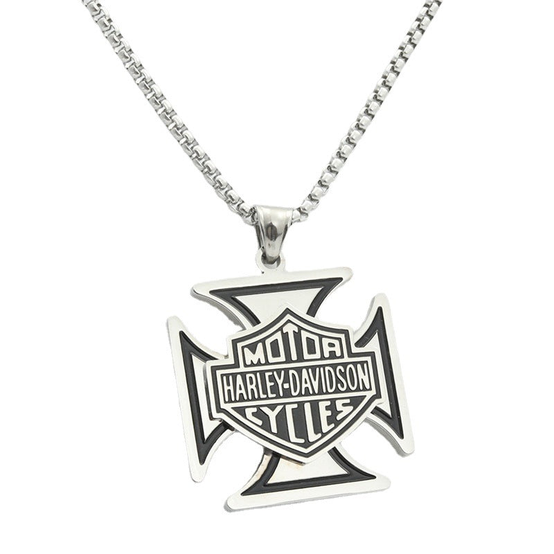 Elegant Pendant for Every Occasion
