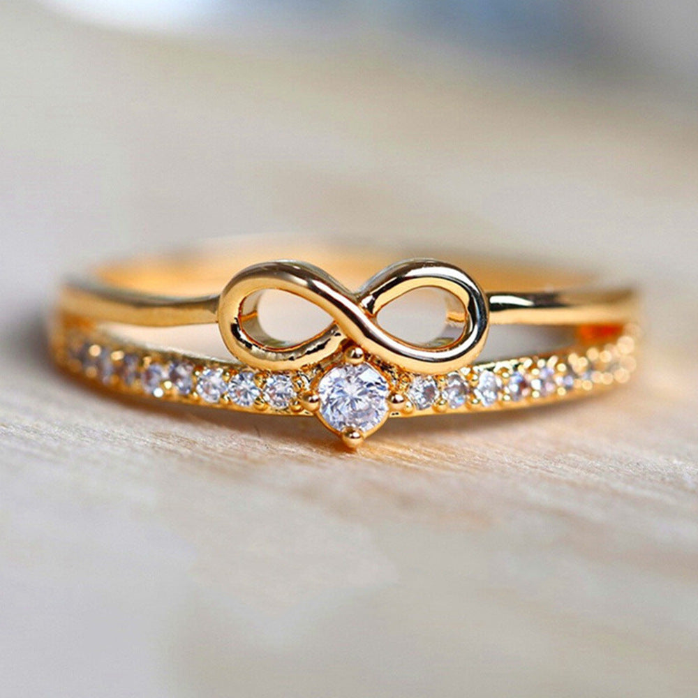 Stunning Gold Bracelet for Daily Wear