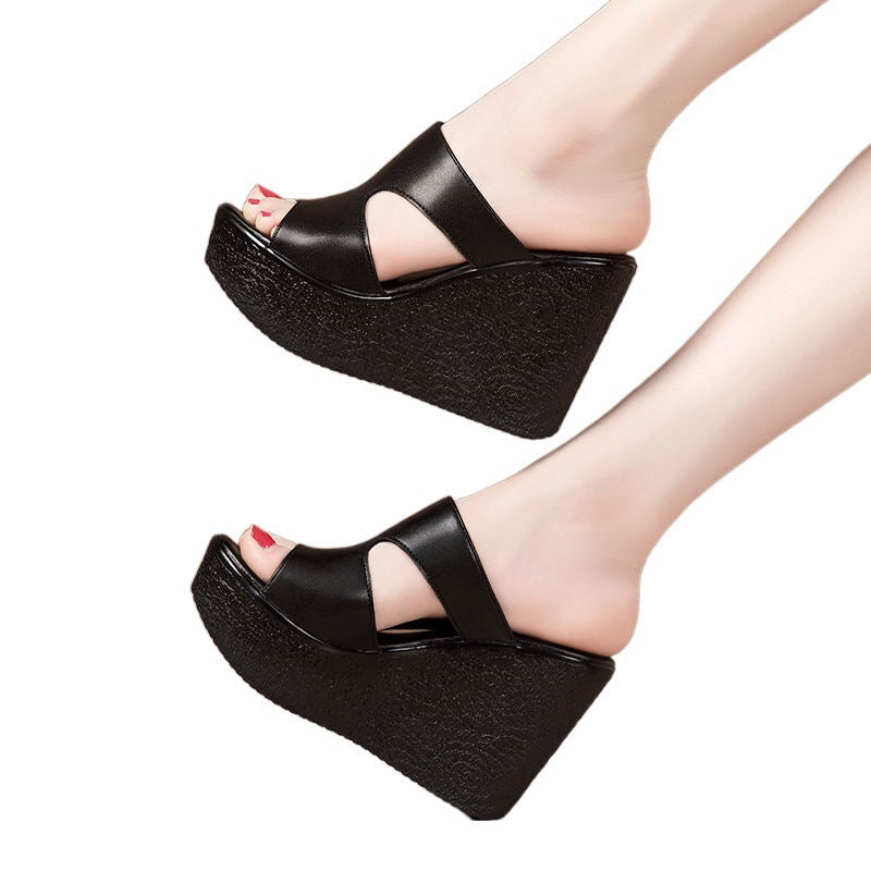 Chic Orthopedic Sandals with Unique Design