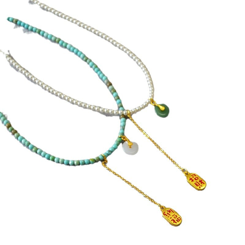 Classic Gold Necklace with Timeless Appeal