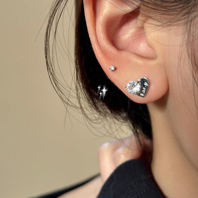 Charming Earring for Any Occasion