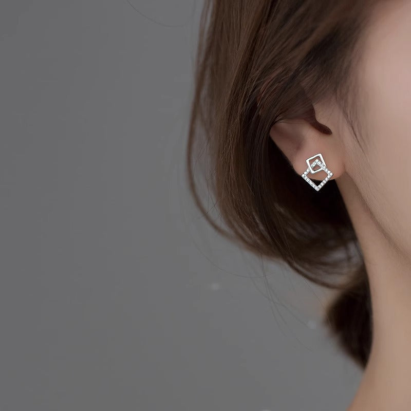Classic Earring with Timeless Appeal