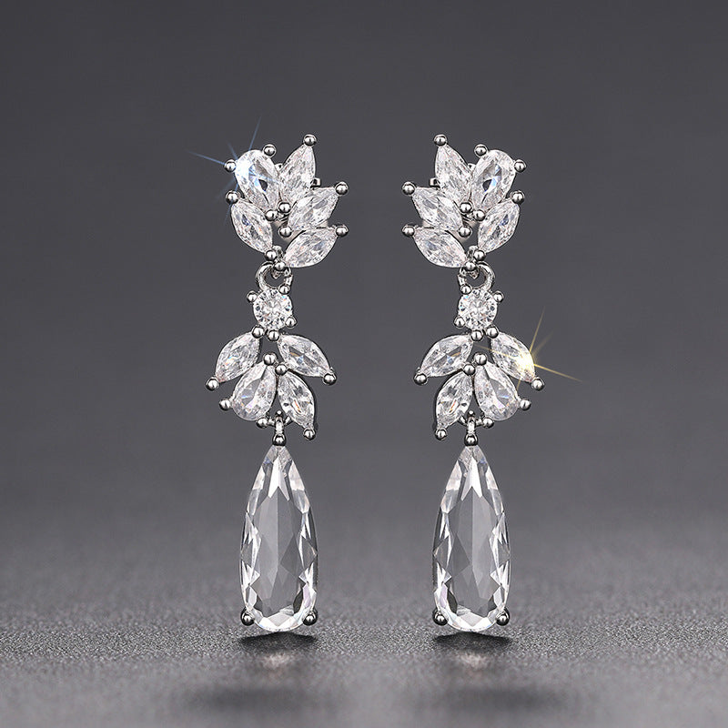 Romantic Earring for Special Moments