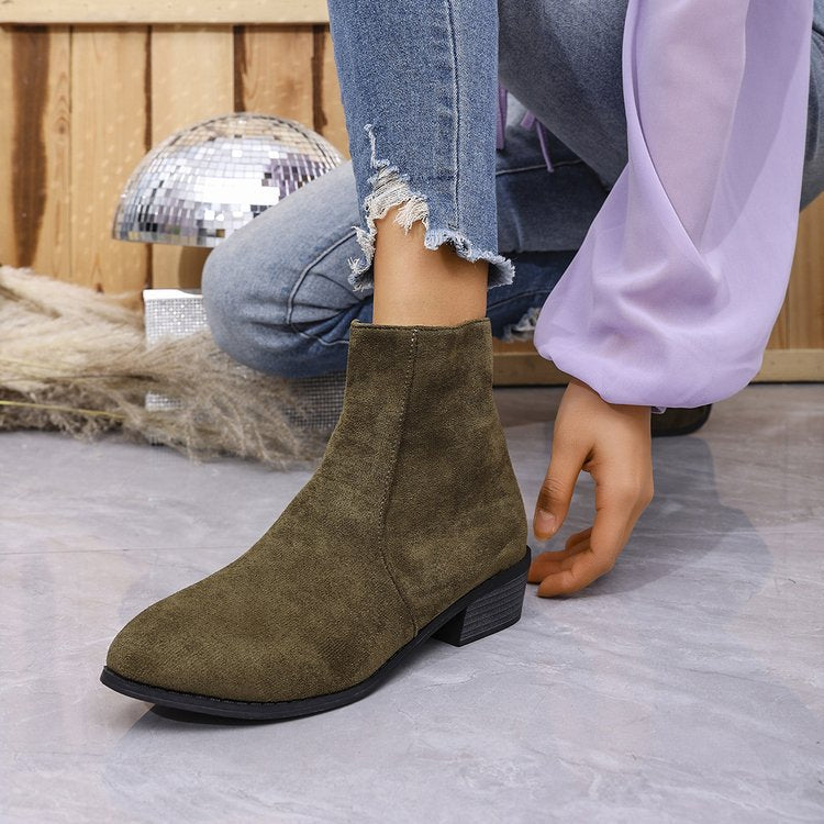 Graceful Orthopedic Boots for Modern Look
