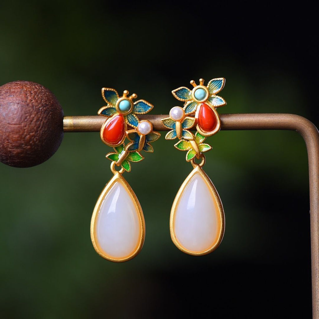 Beautiful Silver Earring with Unique Style