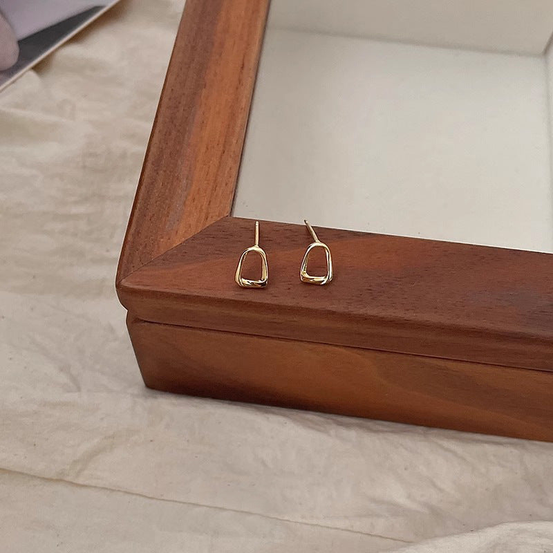 Classic Earring with Timeless Appeal