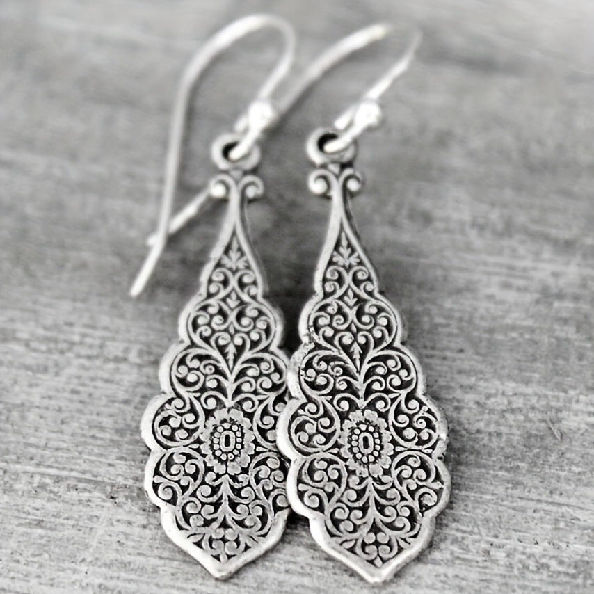 Classic Earring with Timeless Appeal