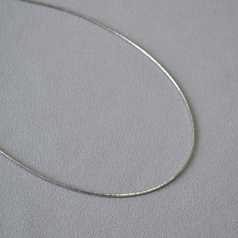 Romantic Gold Necklace for Special Moments