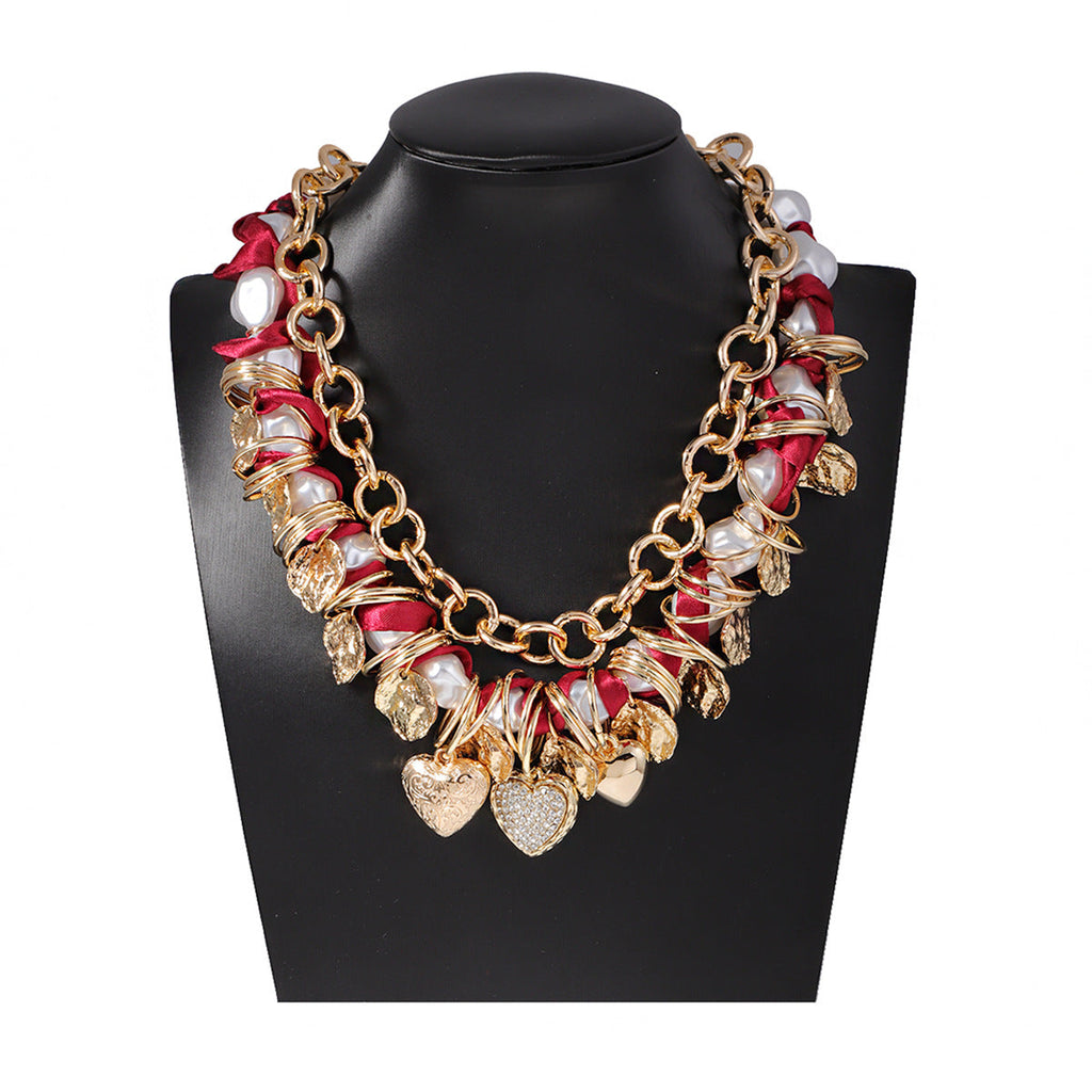 Romantic Pearl Necklace for Special Moments