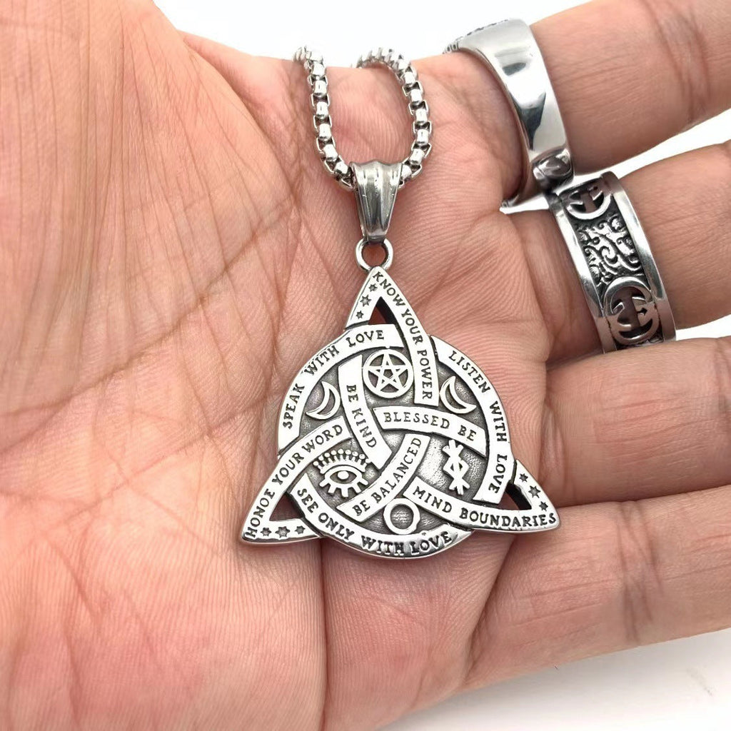 Elegant Pendant for Every Occasion