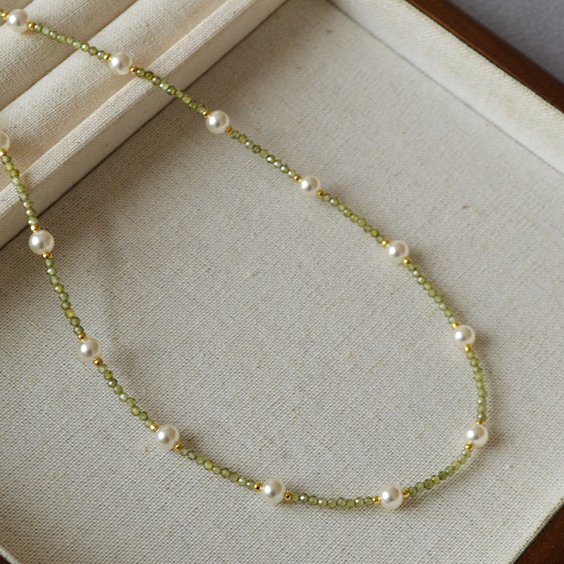 Charming Pearl Necklace for Any Occasion