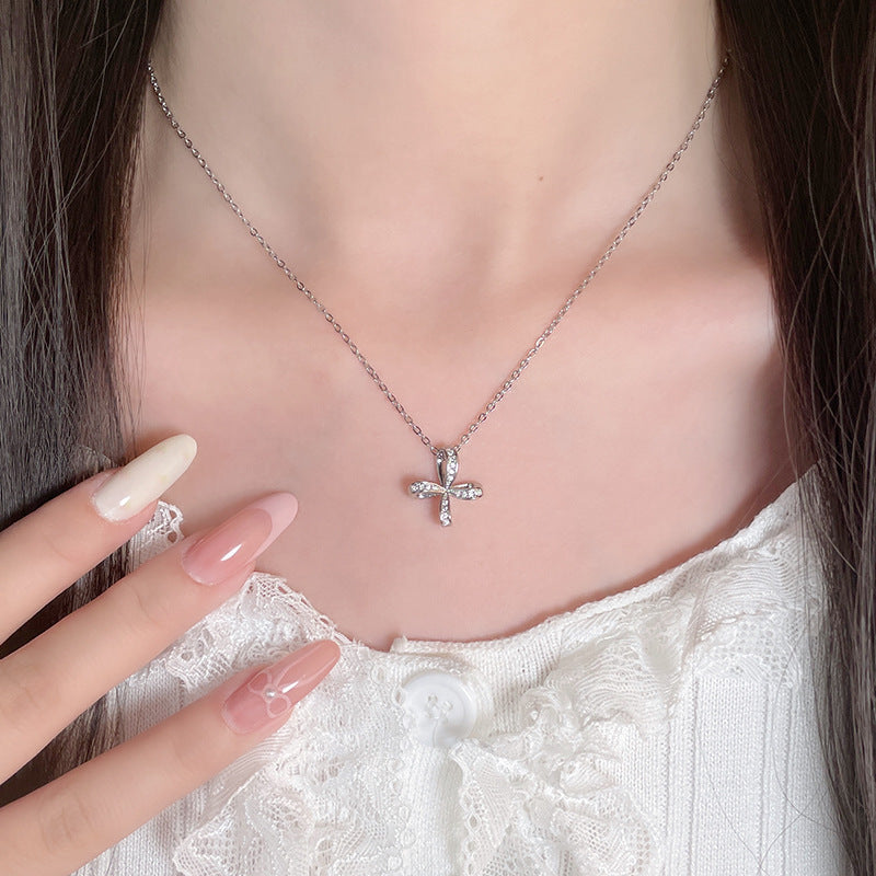 Stunning Necklace for Daily Wear