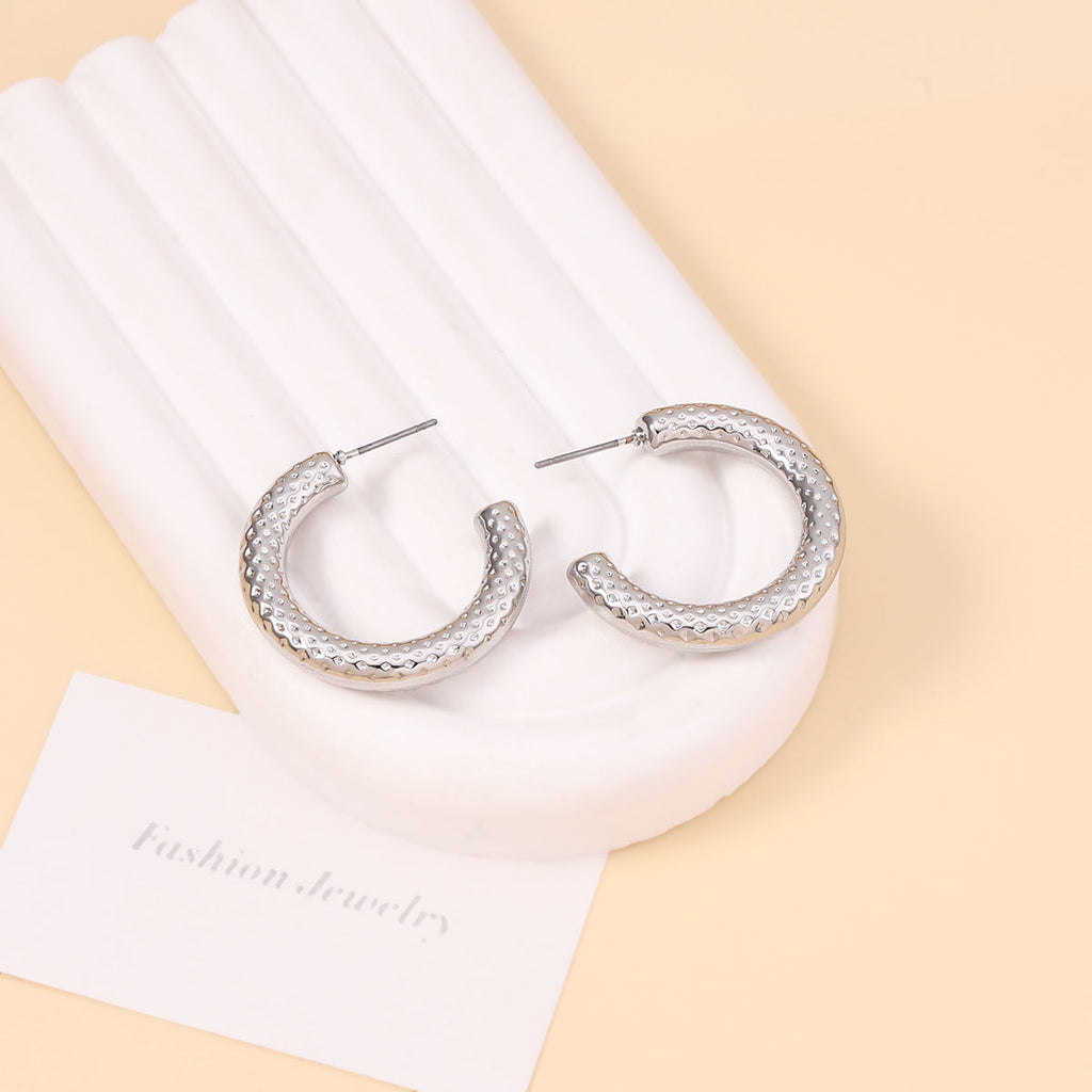 Classic Earring with Timeless Appeal