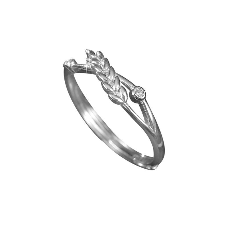Charming Piece for Any Occasion