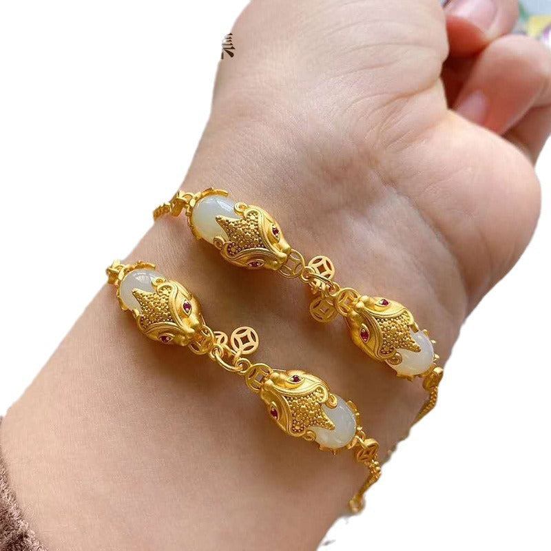 Romantic Silver Bracelet for Special Moments