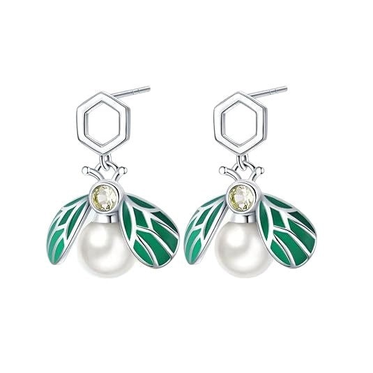 Delicate Artisan Gold Earring