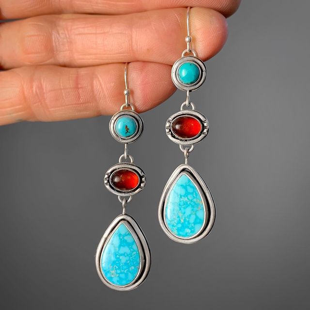 Vintage Handmade Earring