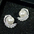 Romantic Pearl Earring for Special Moments