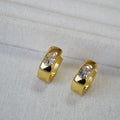 Classic Gold Earring with Timeless Appeal