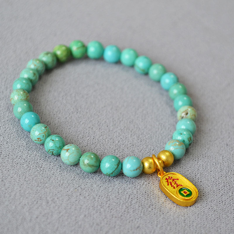 Charming Gold Bracelet for Any Occasion