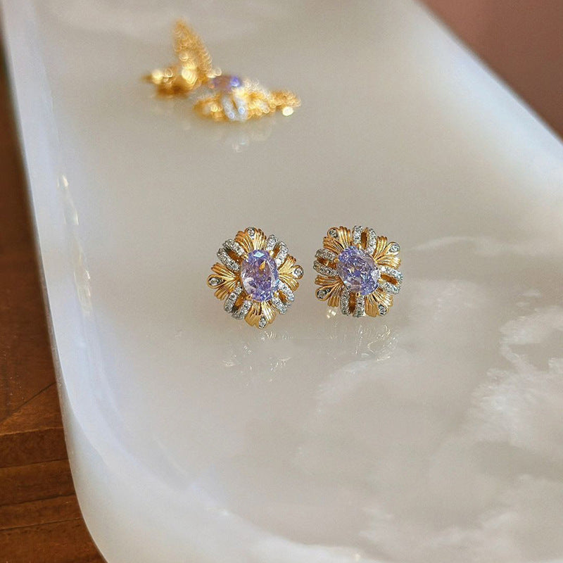 Beautiful Set with Unique Style