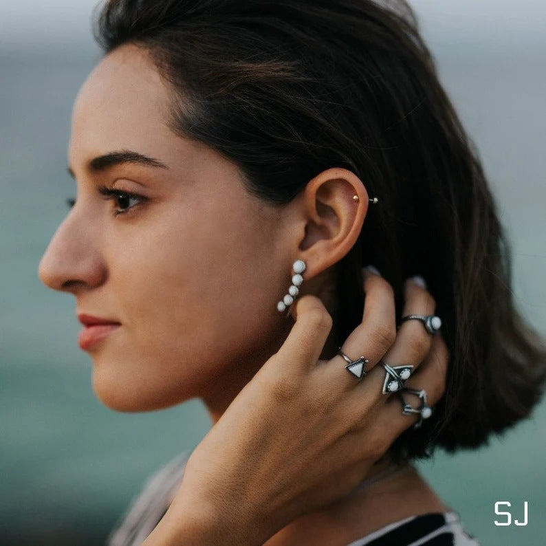 Charming Silver Earring for Any Occasion